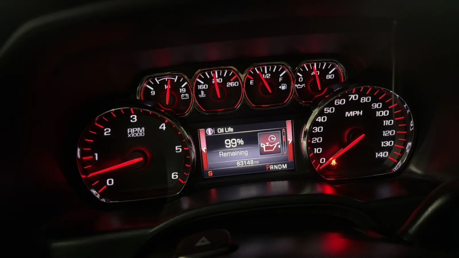 GMC Sierra photo 11