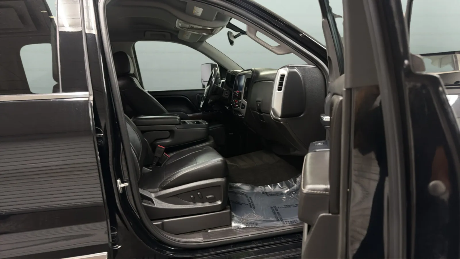 GMC Sierra photo 21