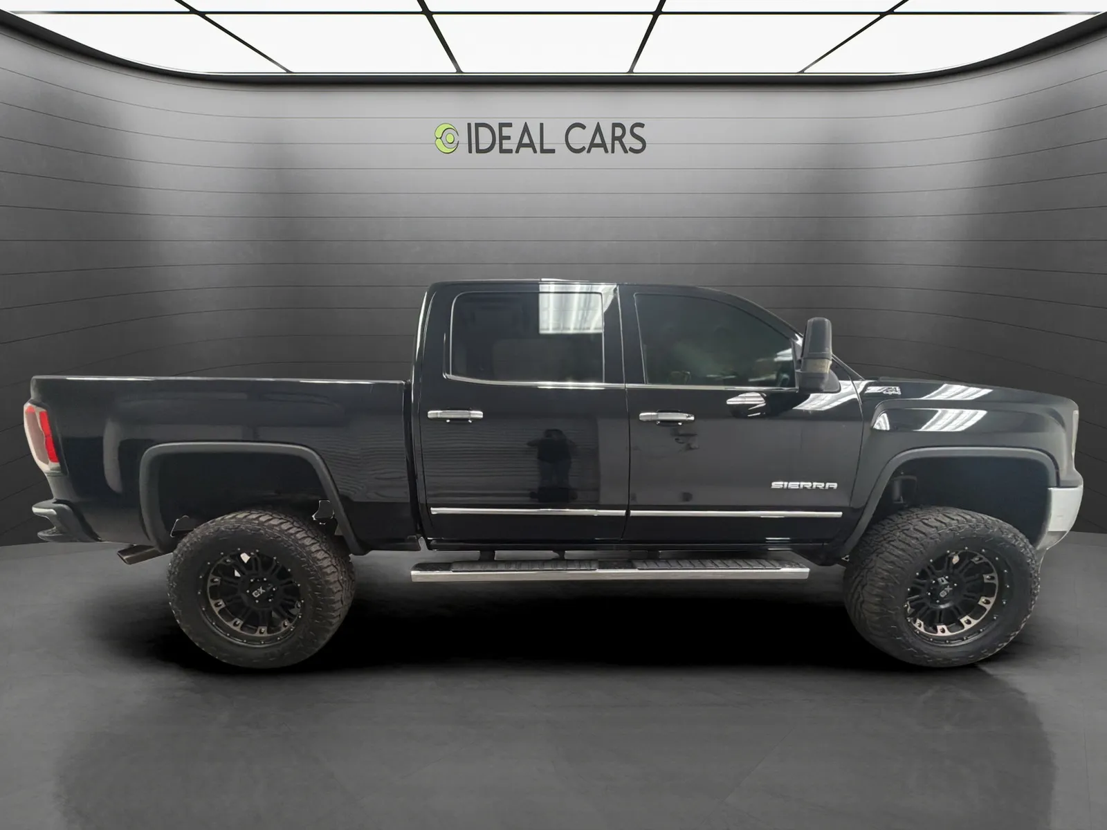 GMC Sierra photo 4