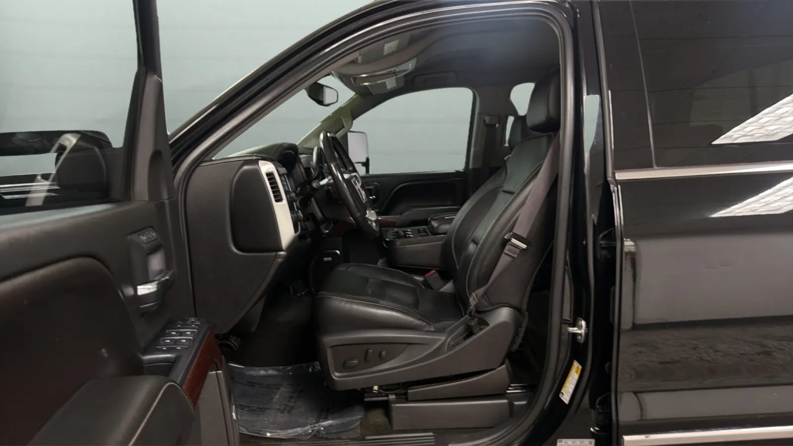 GMC Sierra photo 20