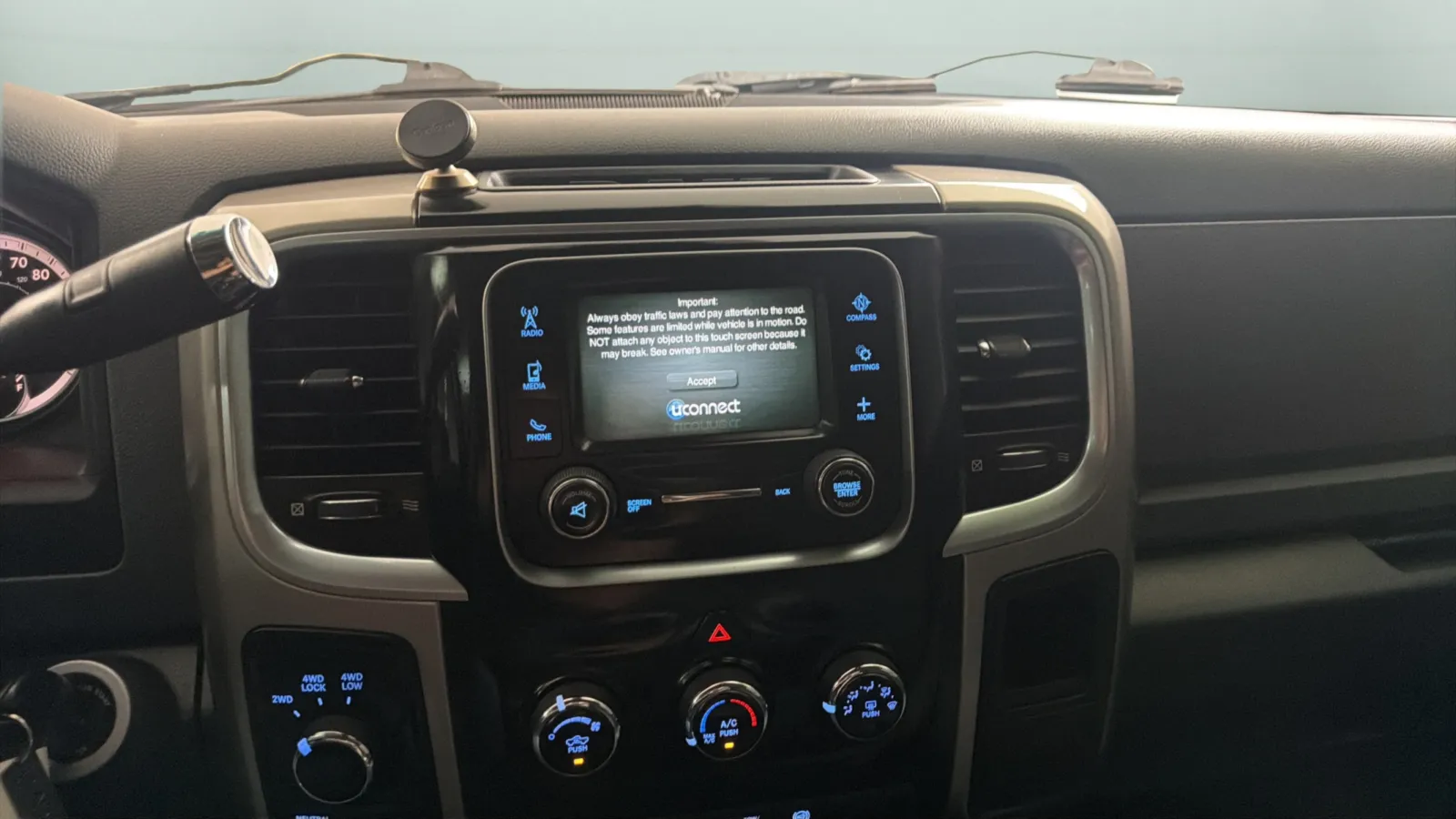 Ram 2500 photo 13