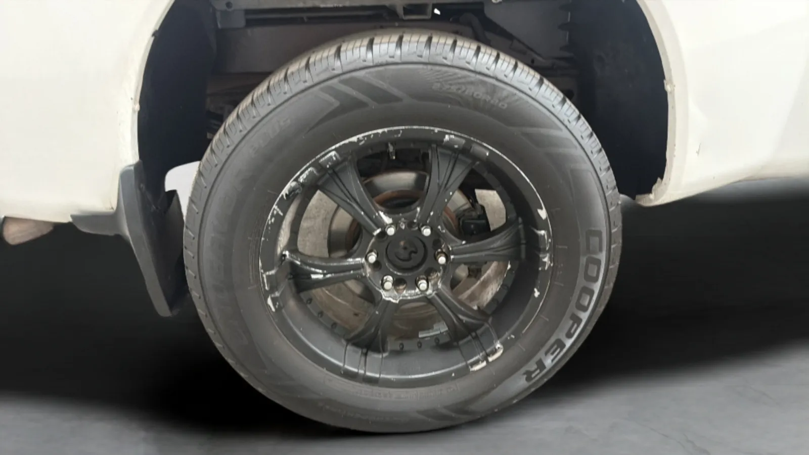 Nissan Titan photo 26