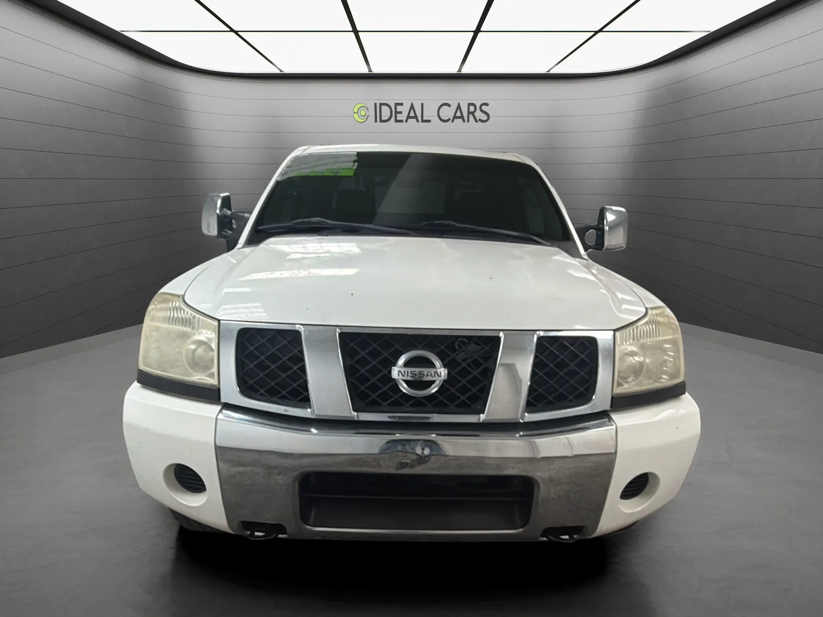 Nissan Titan photo 8