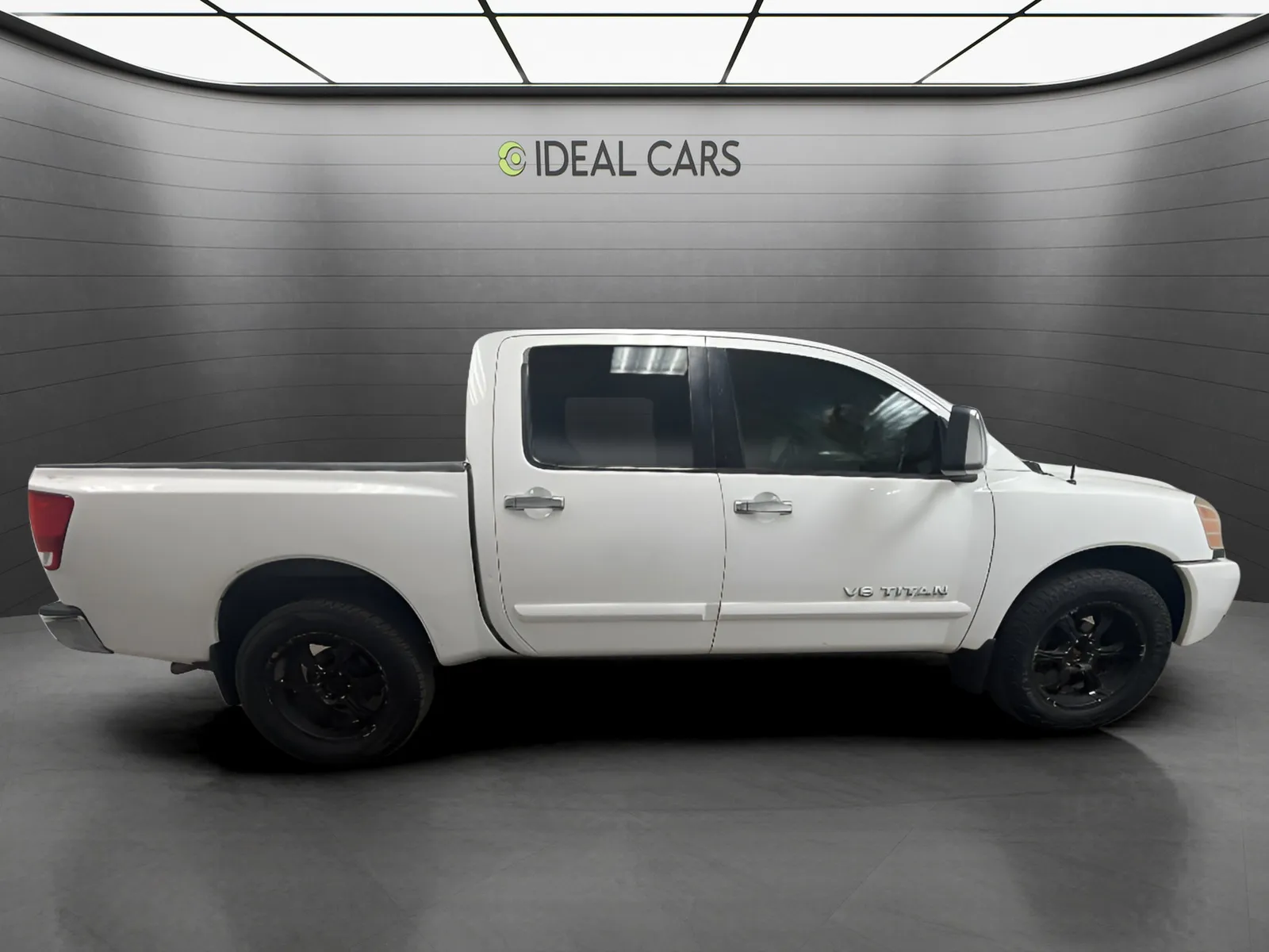 Nissan Titan photo 6