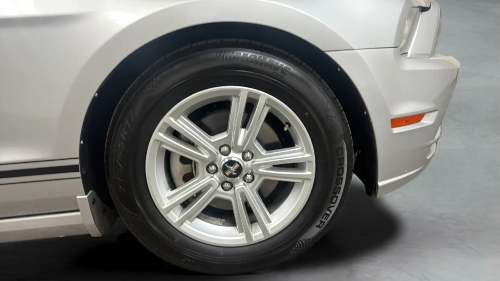 Ford Mustang photo 23