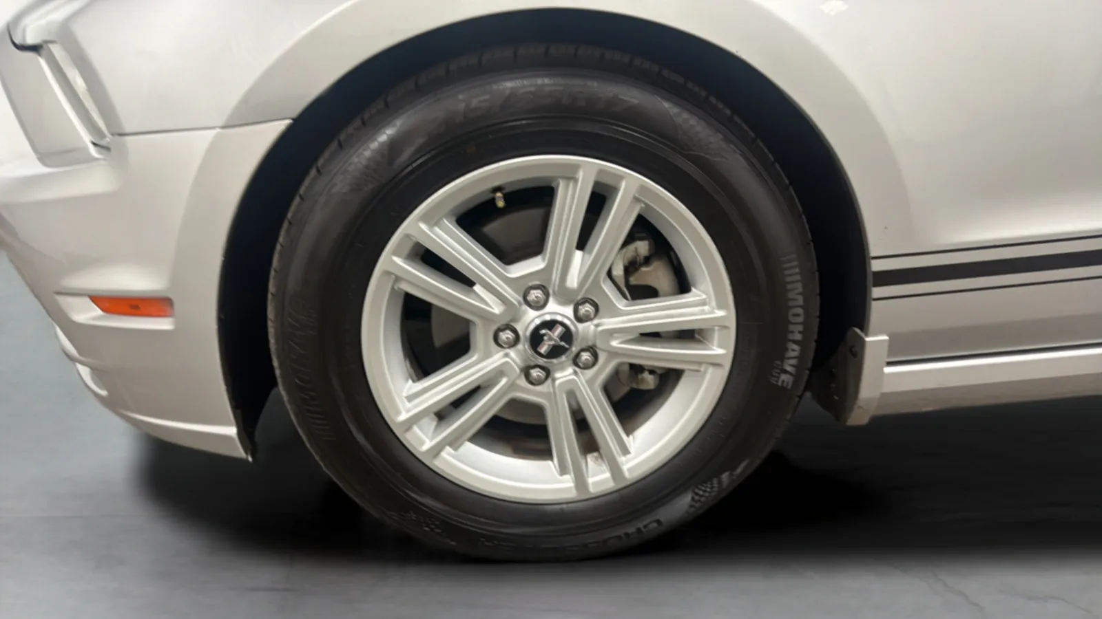 Ford Mustang photo 26