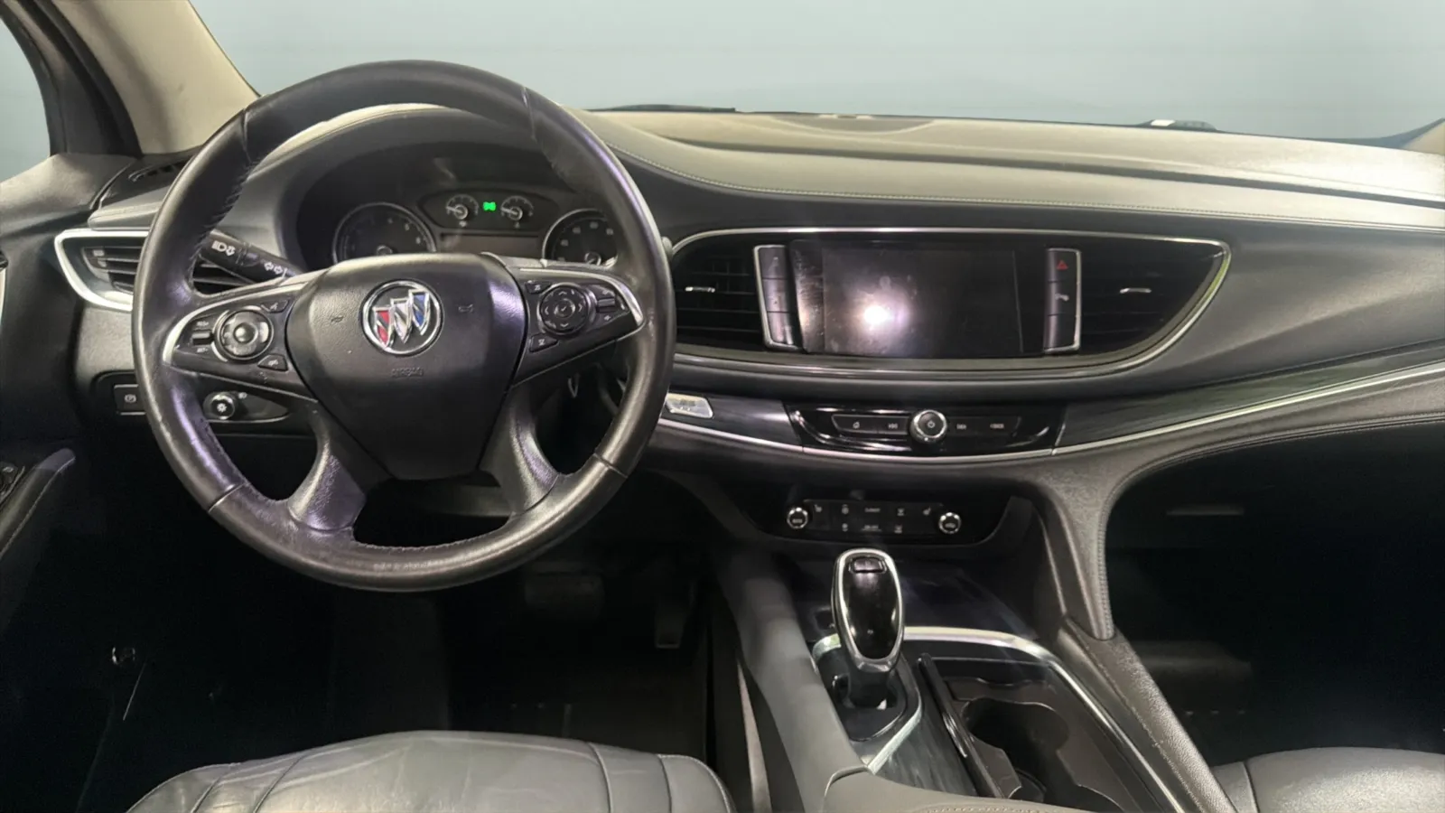 Buick Enclave photo 11
