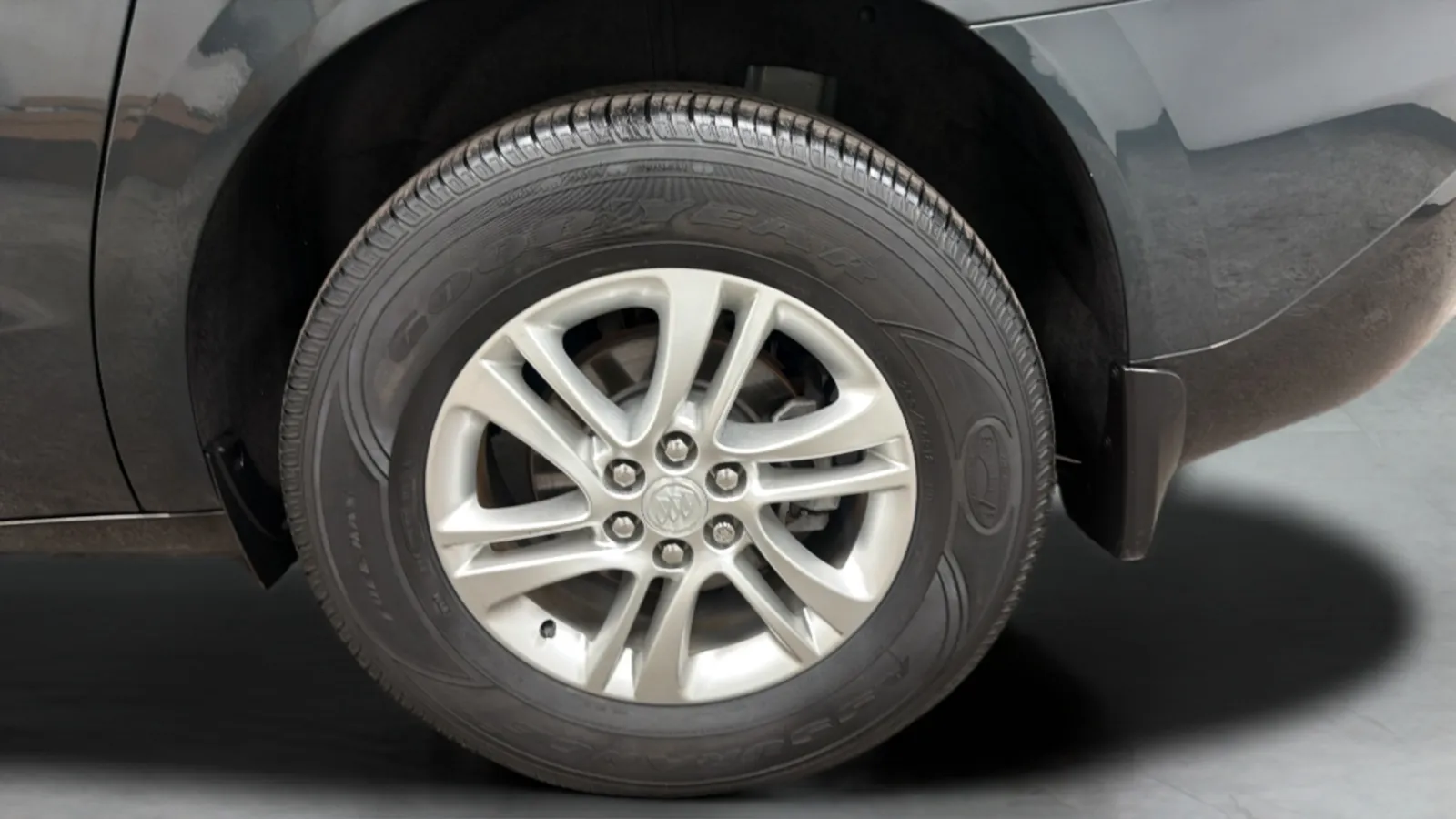 Buick Enclave photo 27