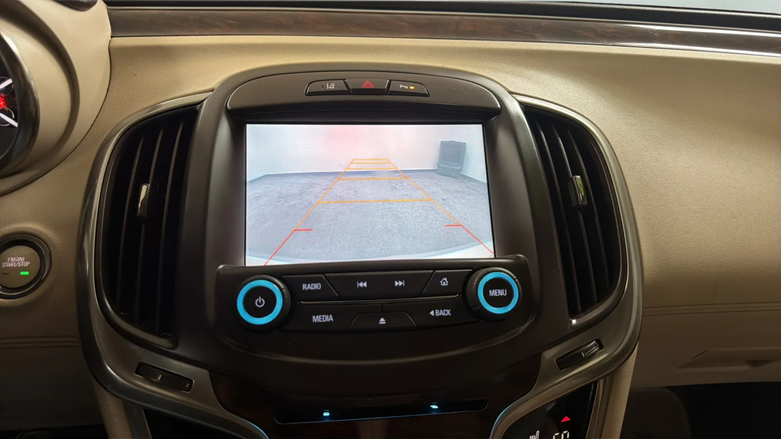 Buick LaCrosse photo 14