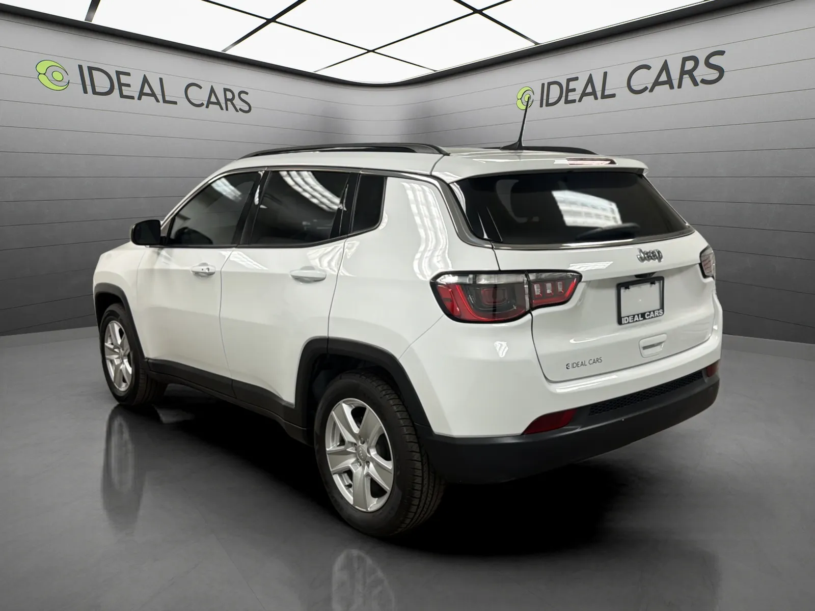 Jeep Compass photo 3