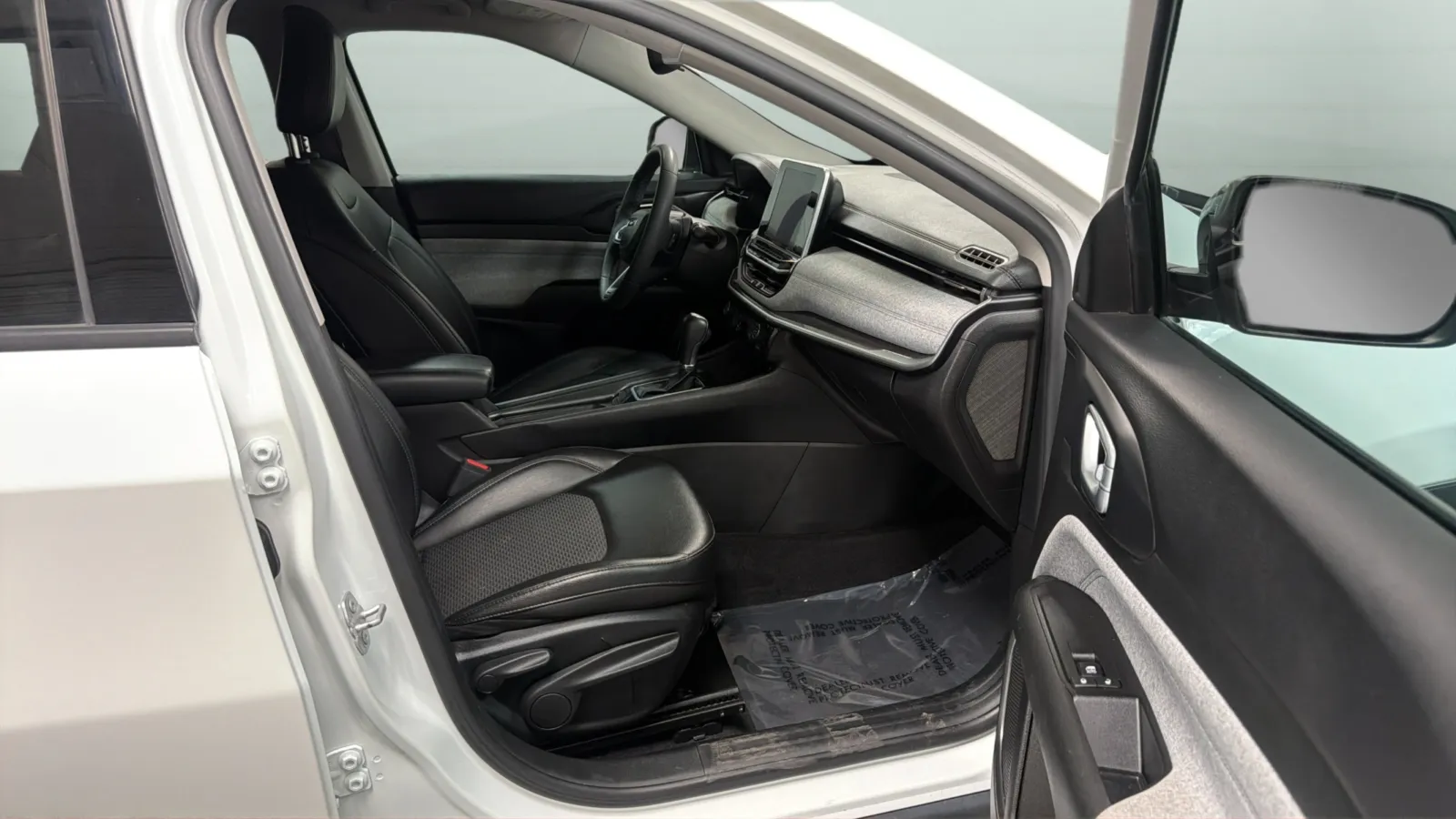 Jeep Compass photo 22