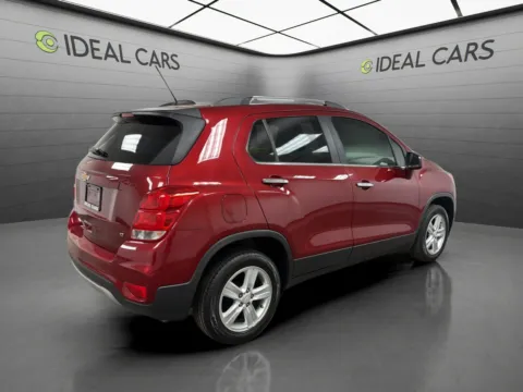 More photos of 2018 Chevrolet Trax LT at Ideal Cars - Broadway, AZ