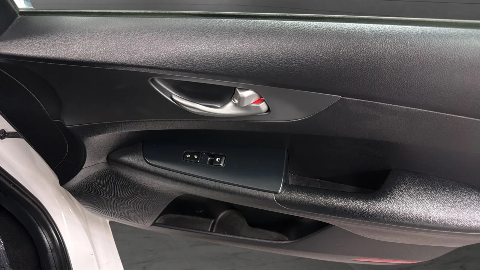 Kia Forte photo 17
