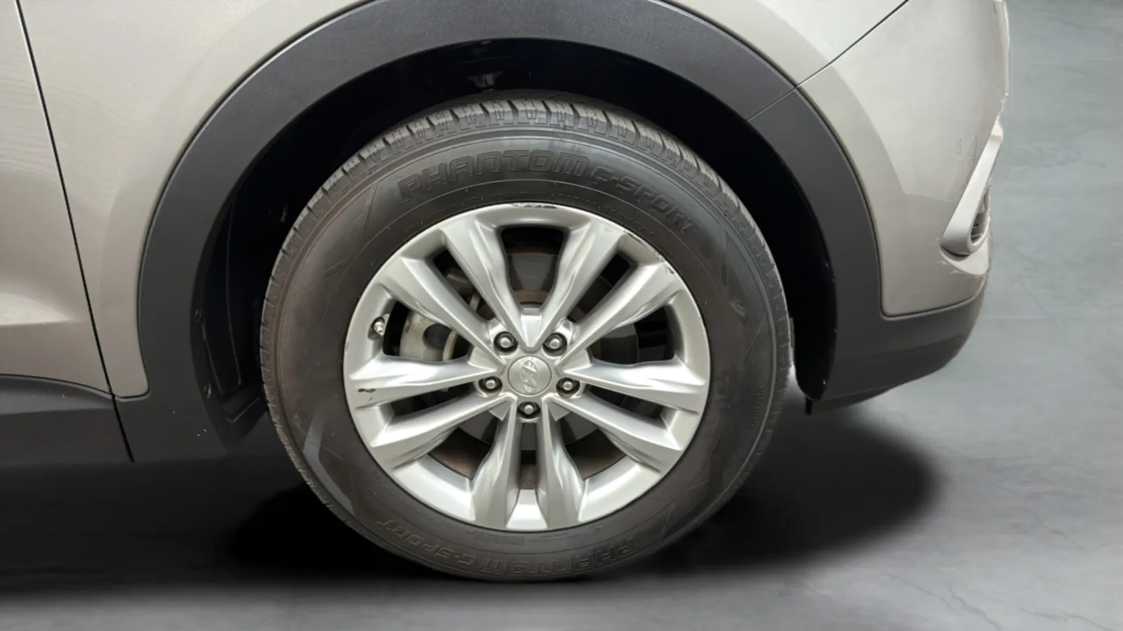 Hyundai Santa Fe Sport photo 25