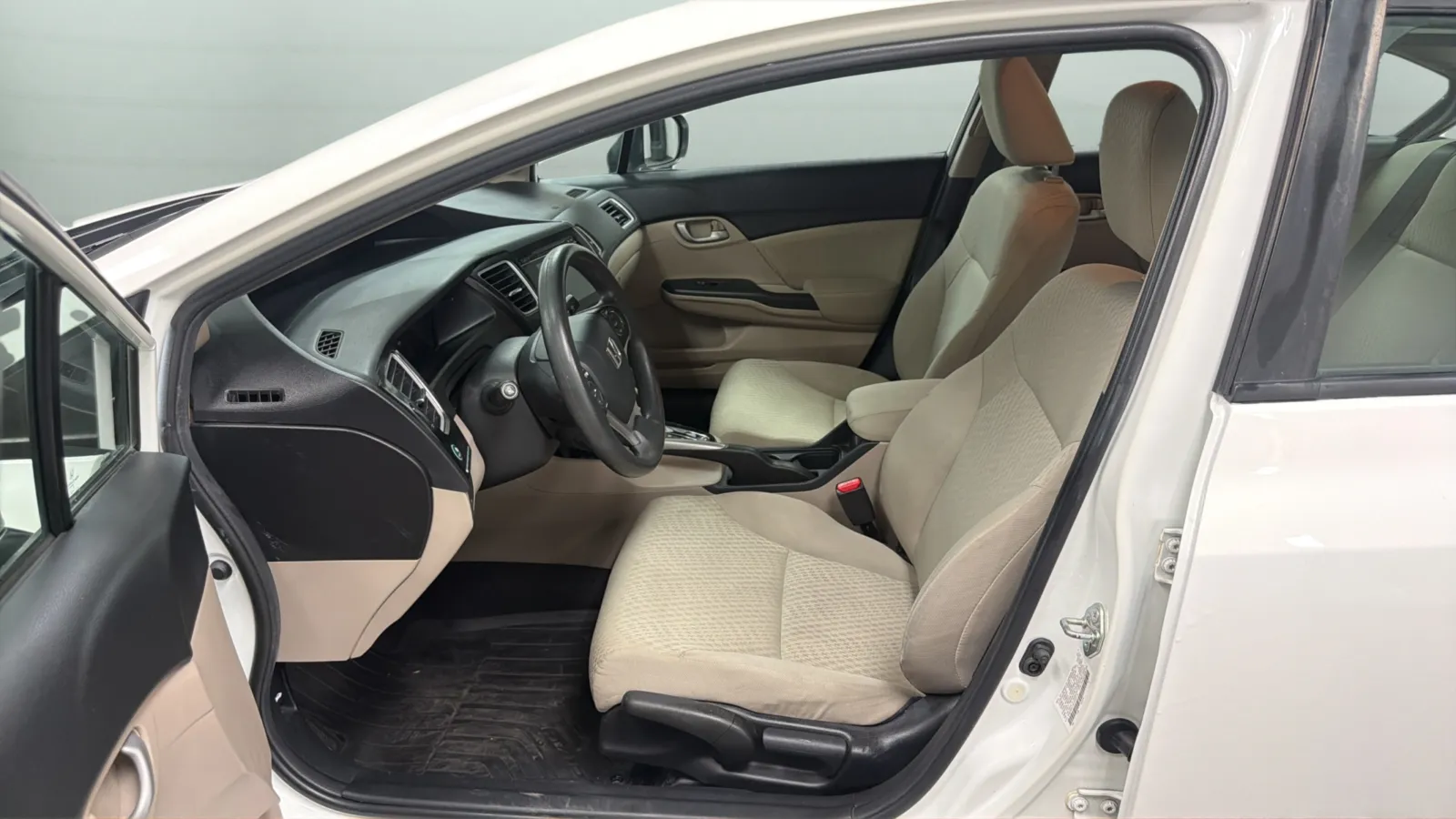 Honda Civic photo 18
