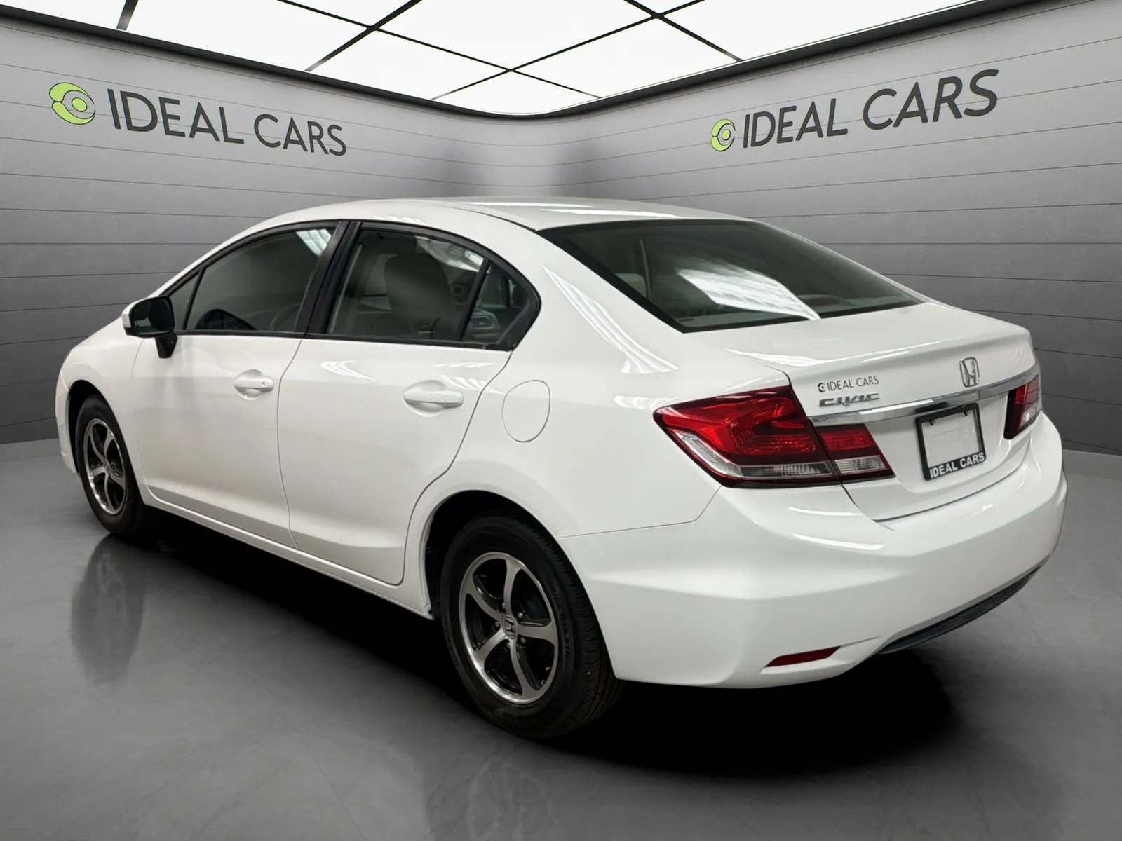 Honda Civic photo 7