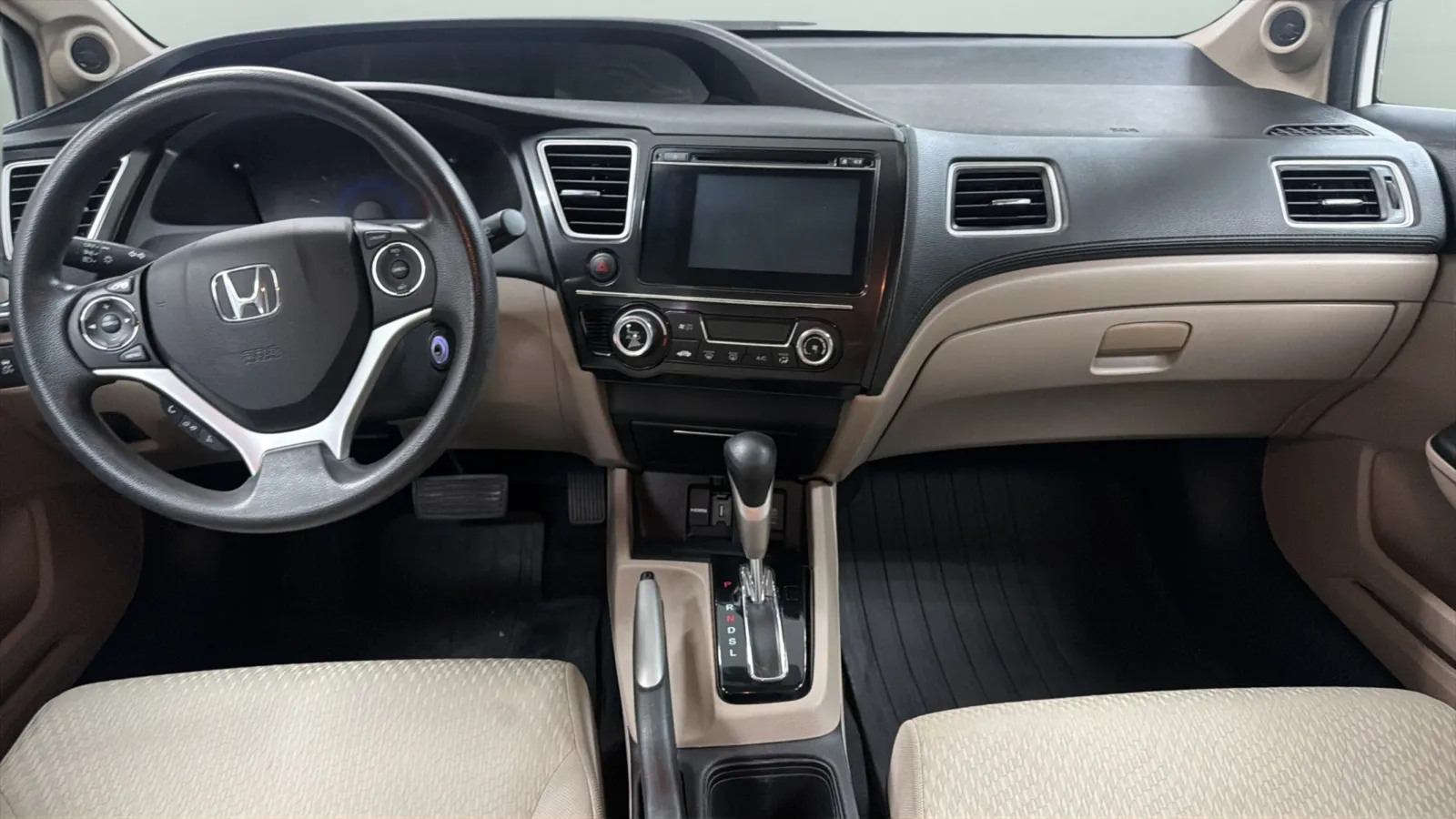 Honda Civic photo 15