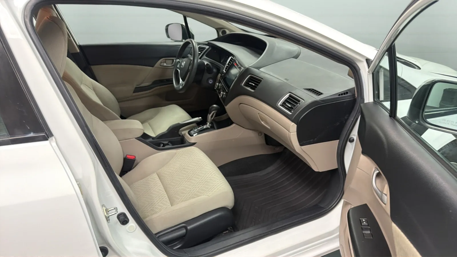 Honda Civic photo 19