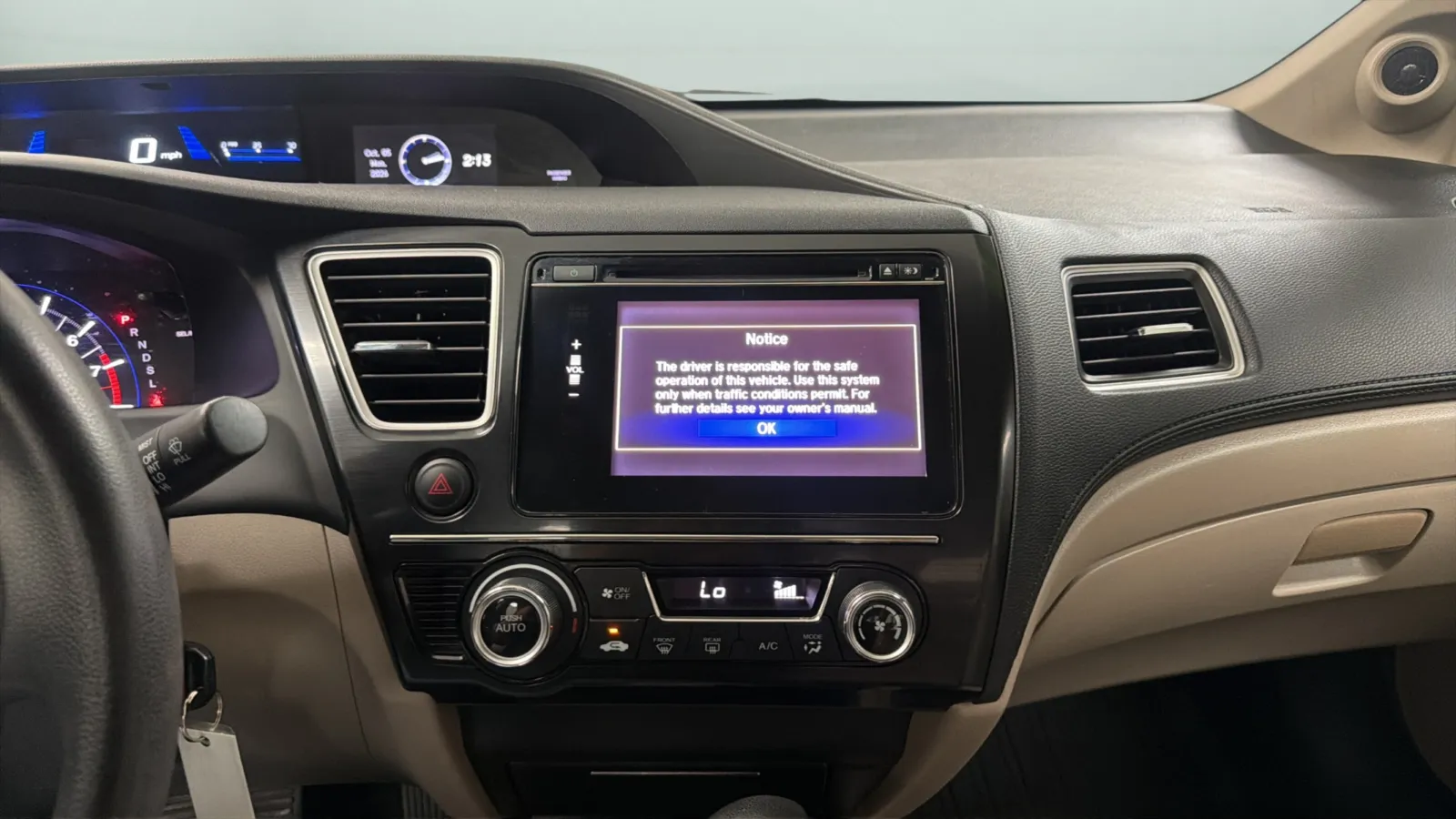 Honda Civic photo 13