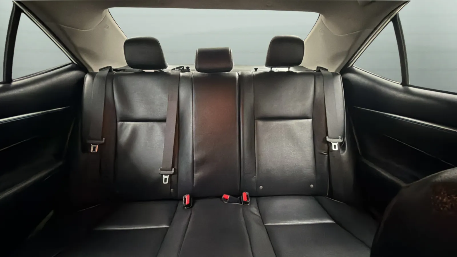 Toyota Corolla photo 18