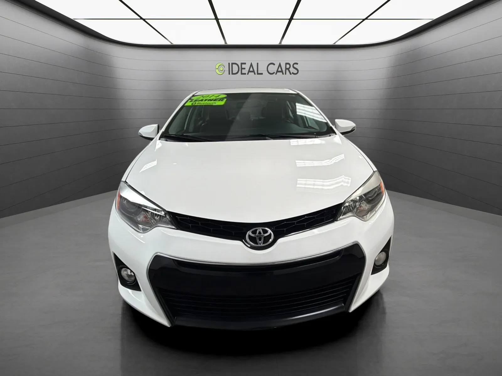 Toyota Corolla photo 2