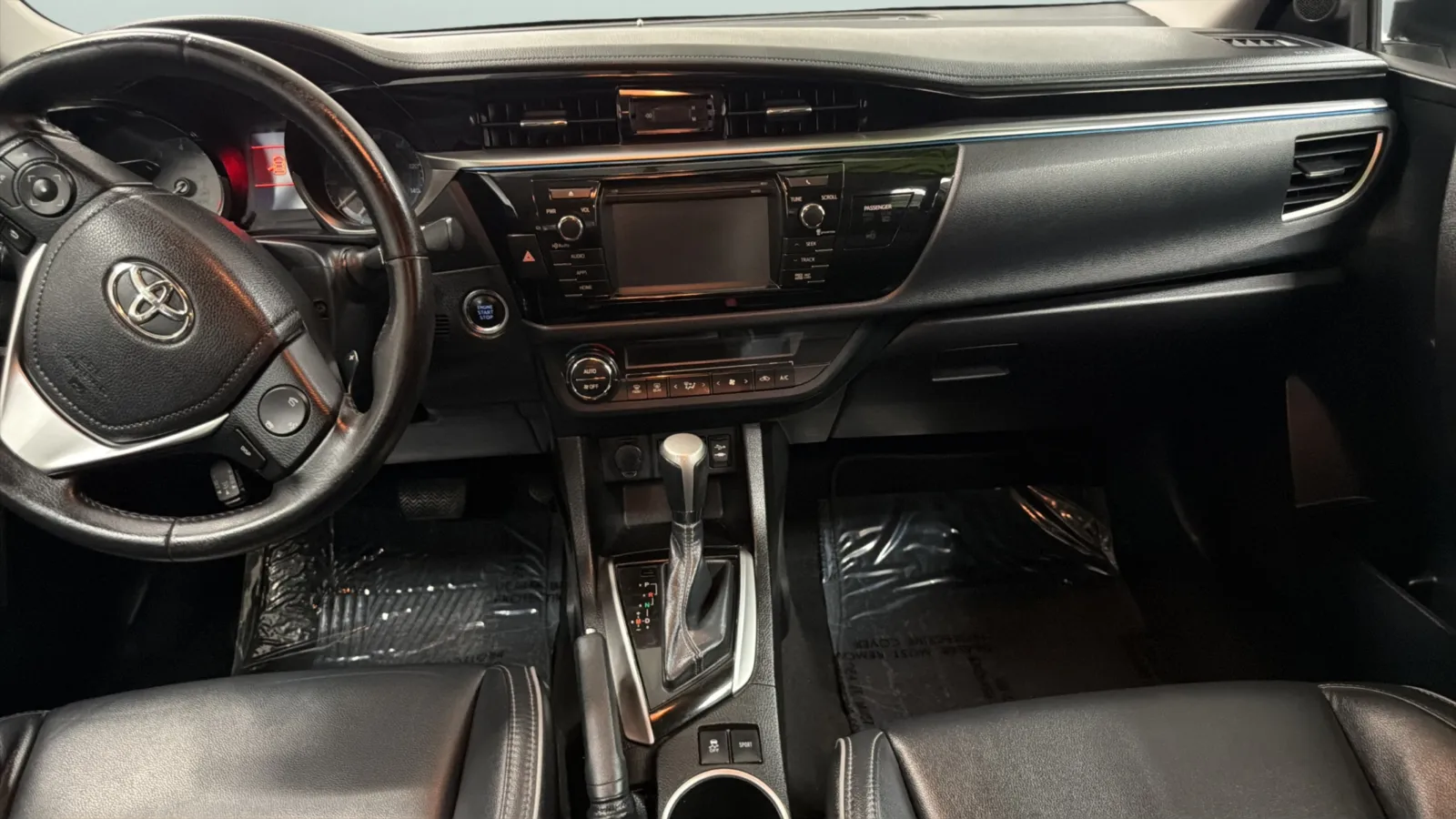 Toyota Corolla photo 16