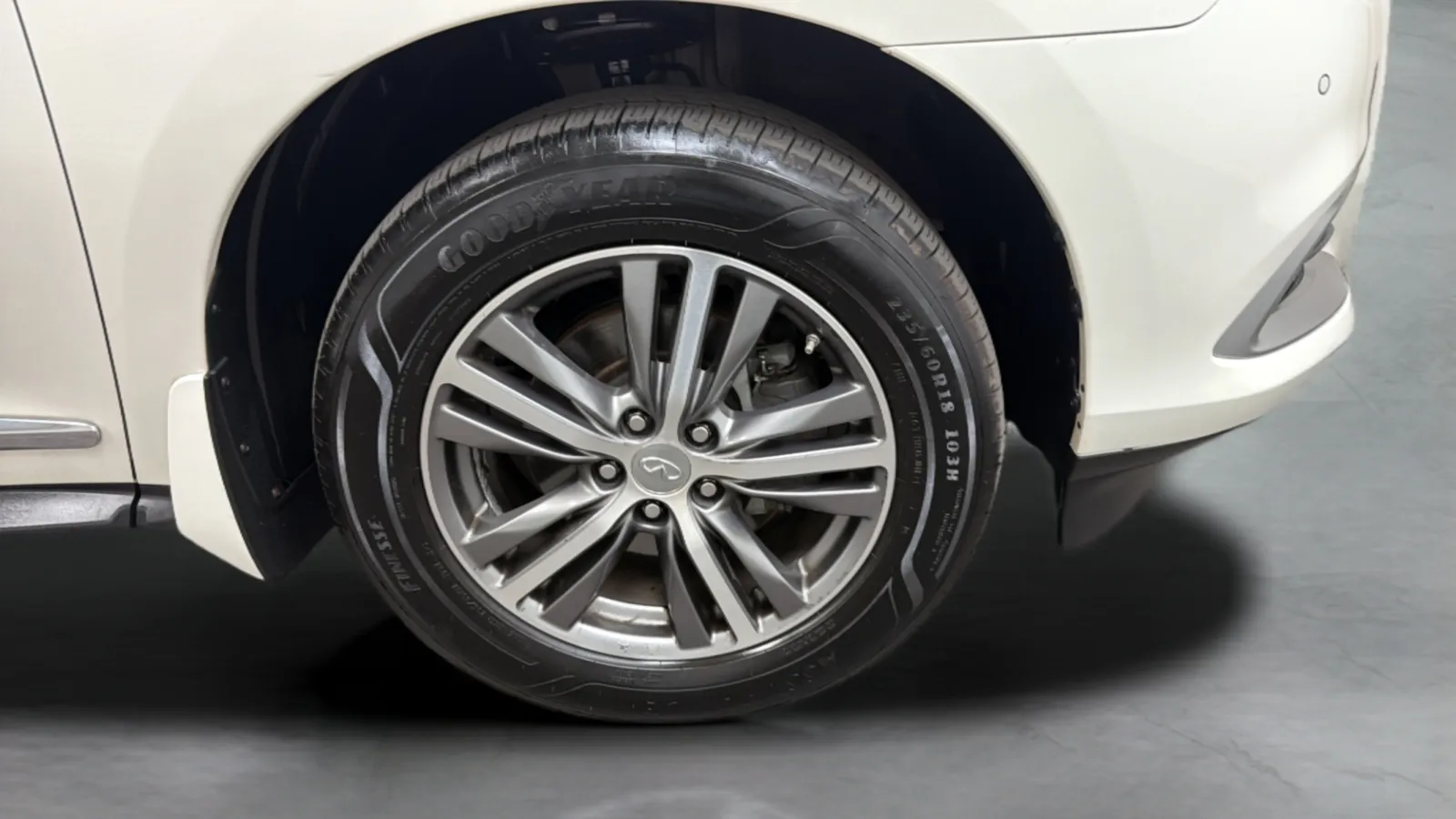 Infiniti QX60 photo 25
