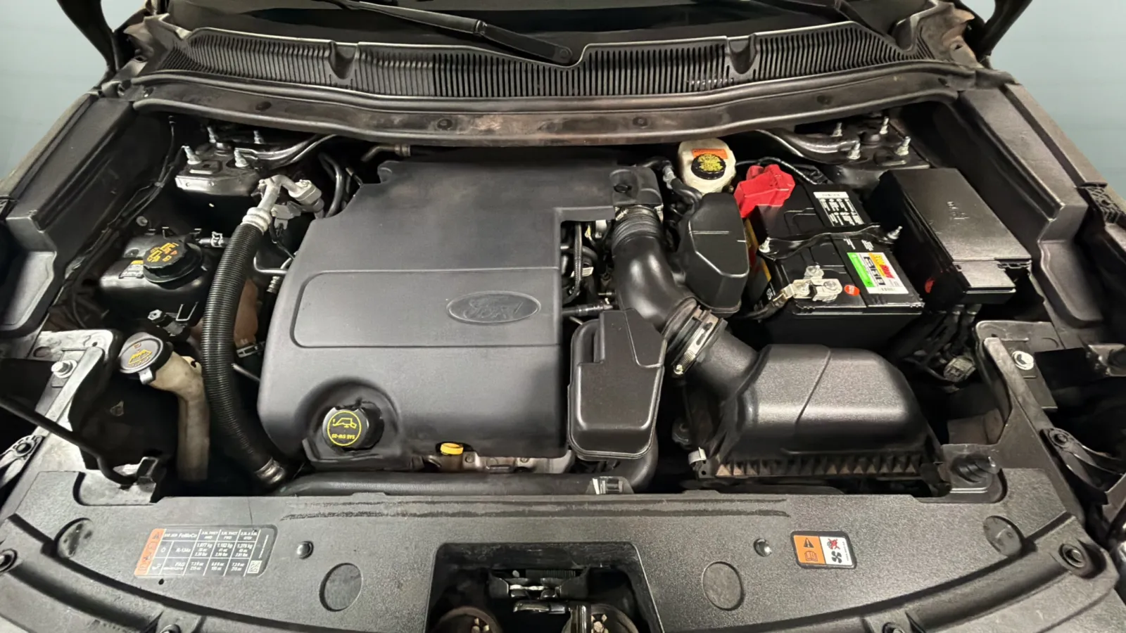 Ford Explorer photo 22