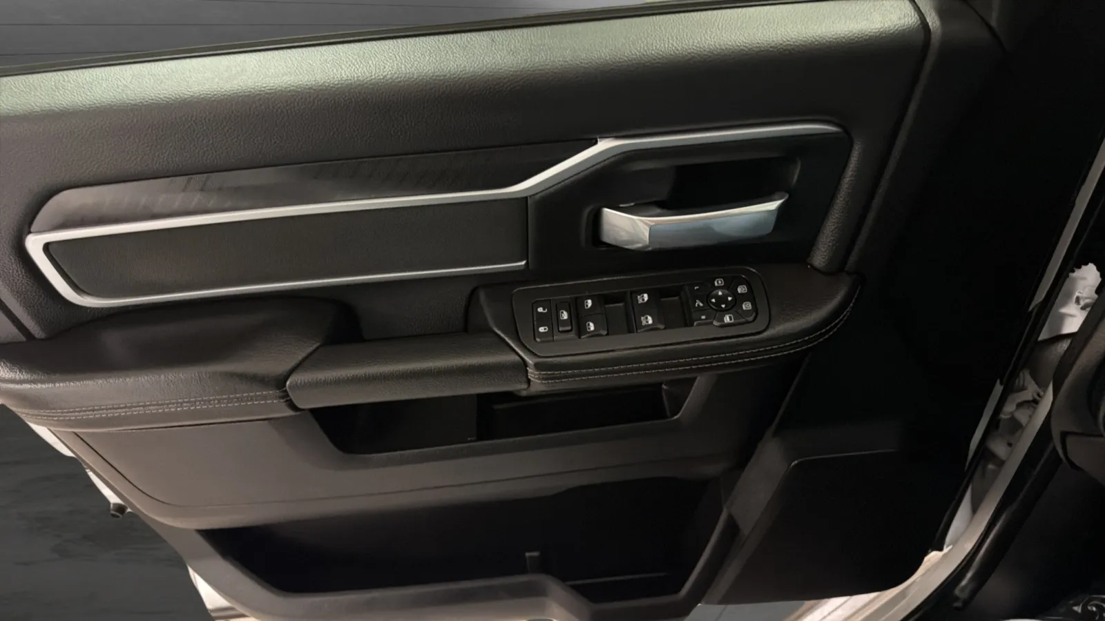 Ram 3500 photo 24
