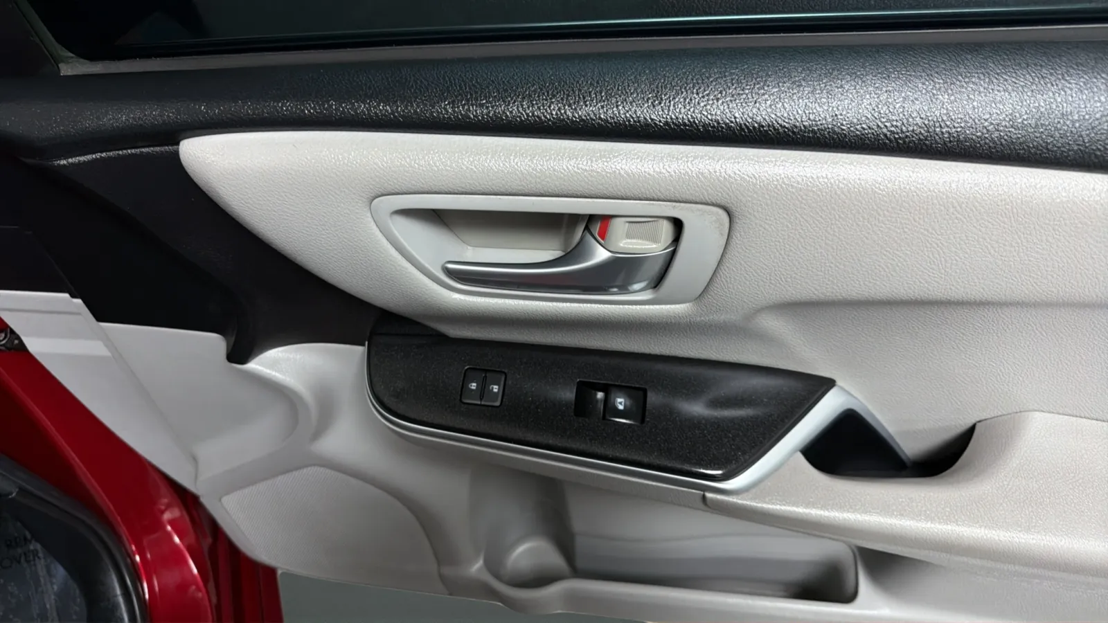 Toyota Camry photo 18