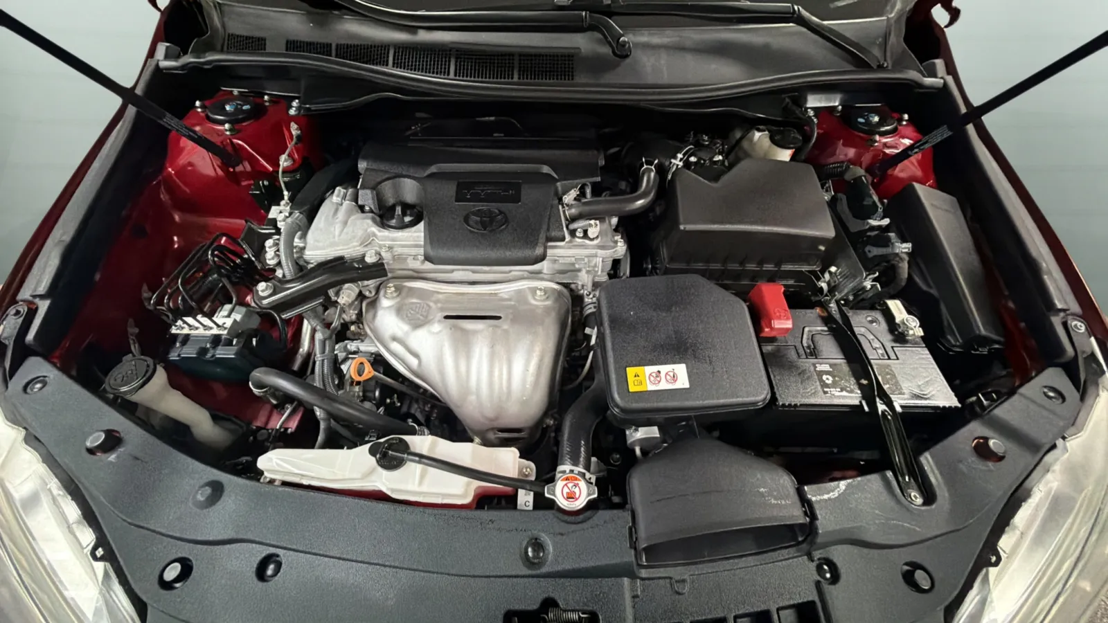 Toyota Camry photo 22