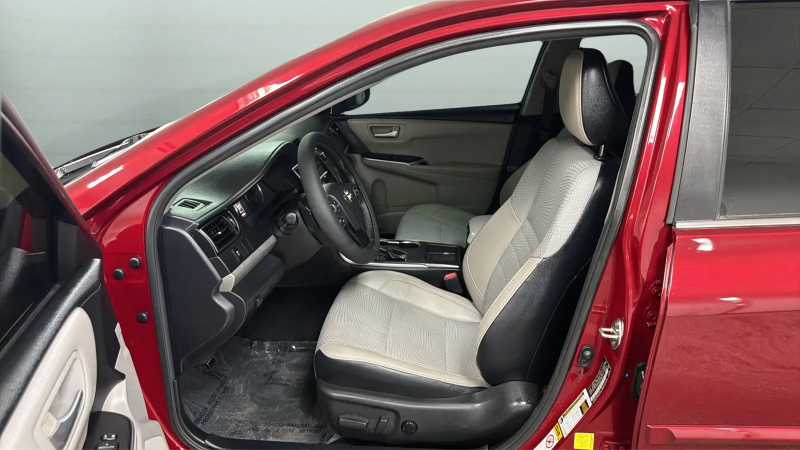 Toyota Camry photo 20