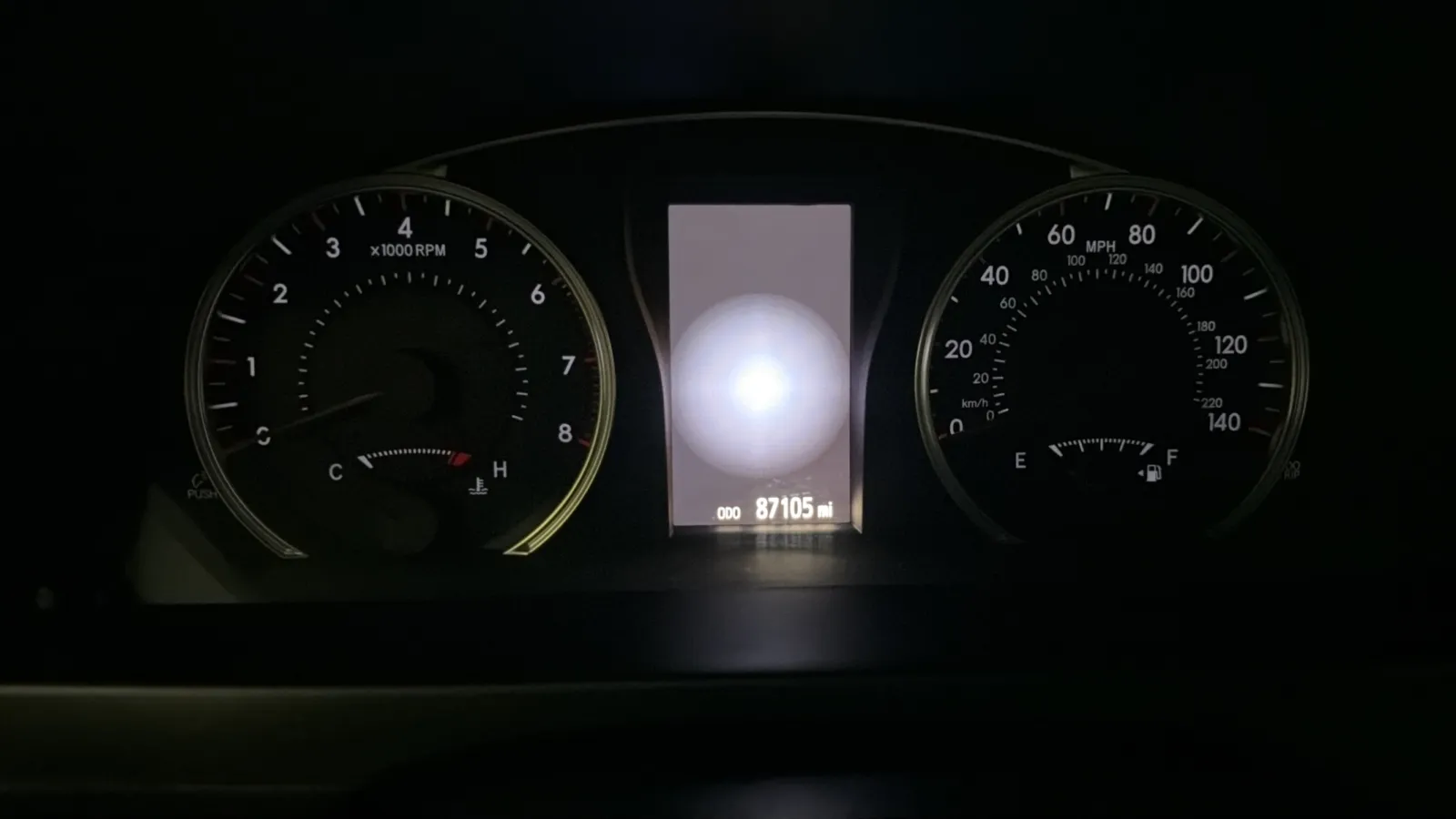 Toyota Camry photo 12