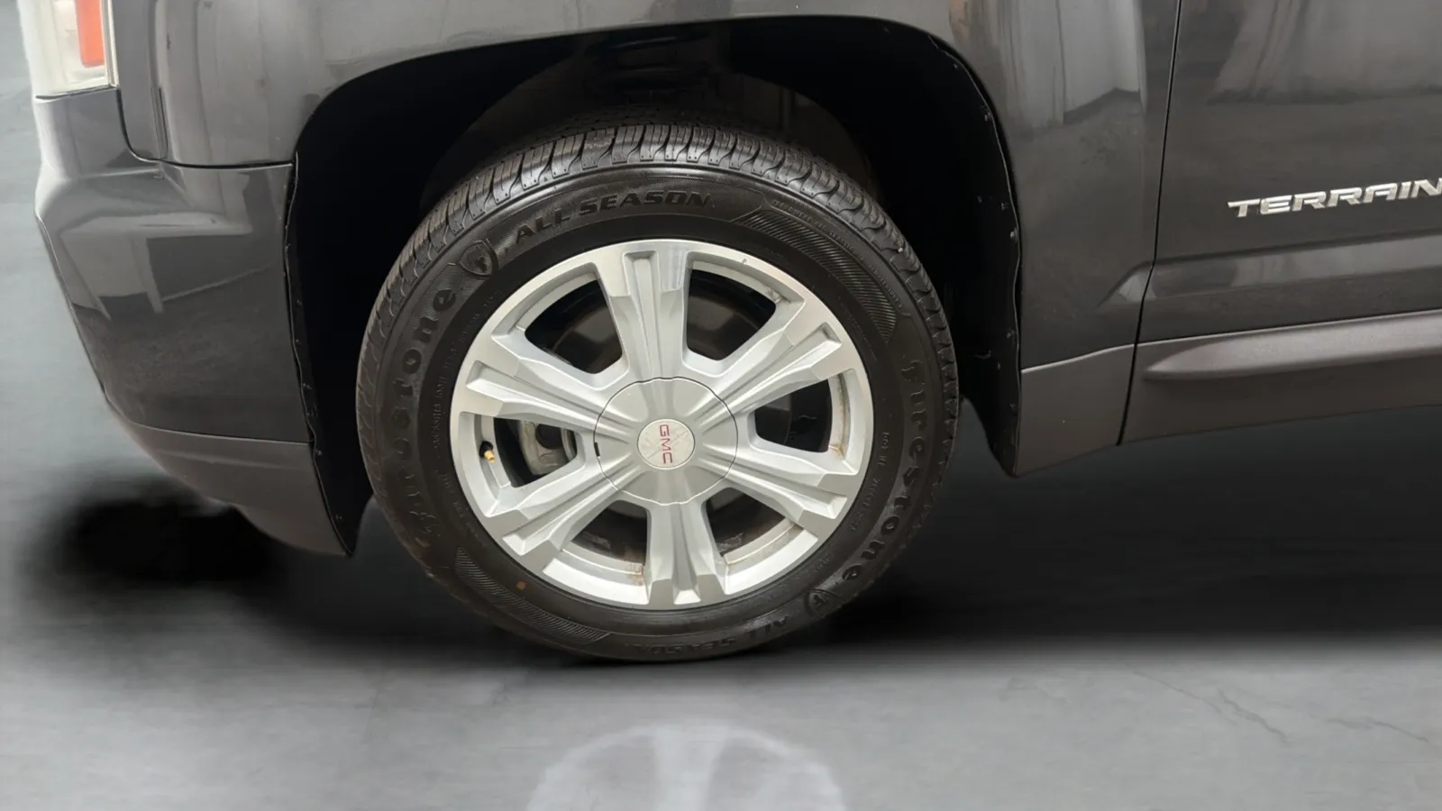 GMC Terrain photo 27