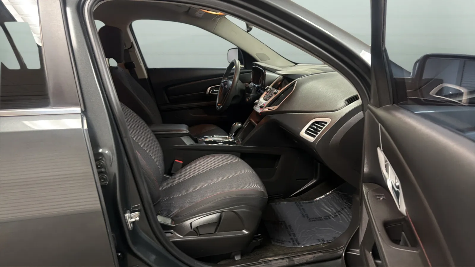 GMC Terrain photo 21