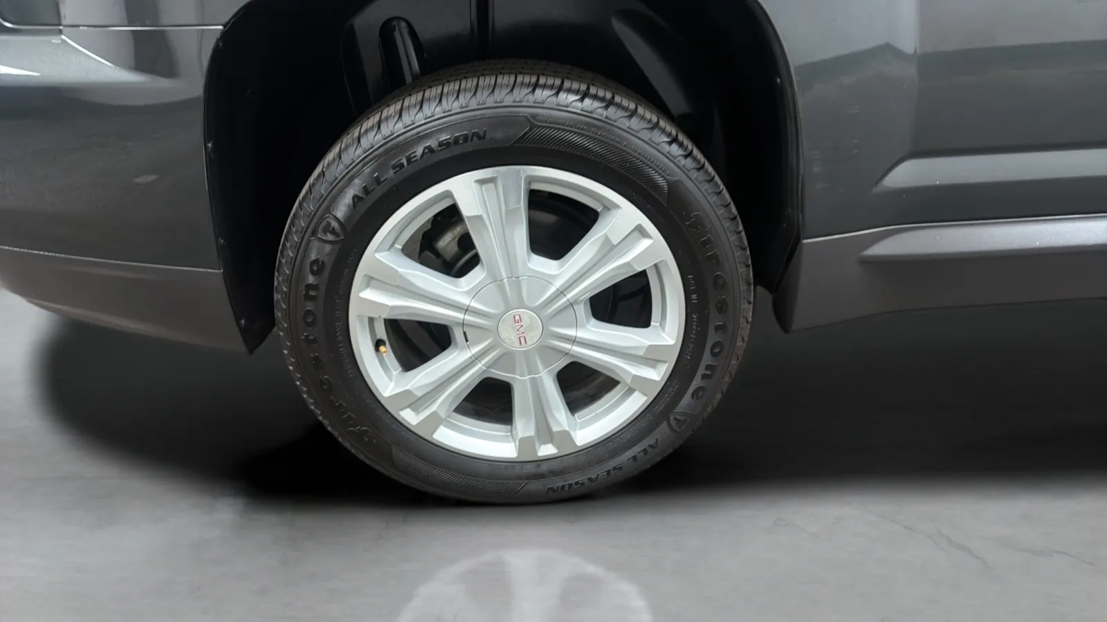 GMC Terrain photo 25
