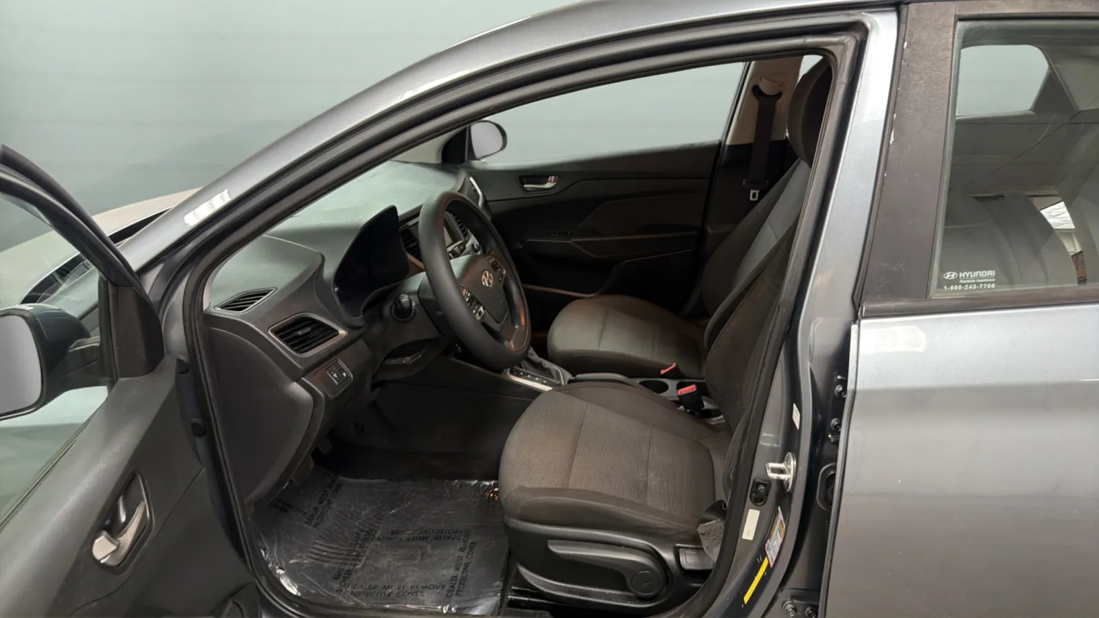 Hyundai Accent photo 20