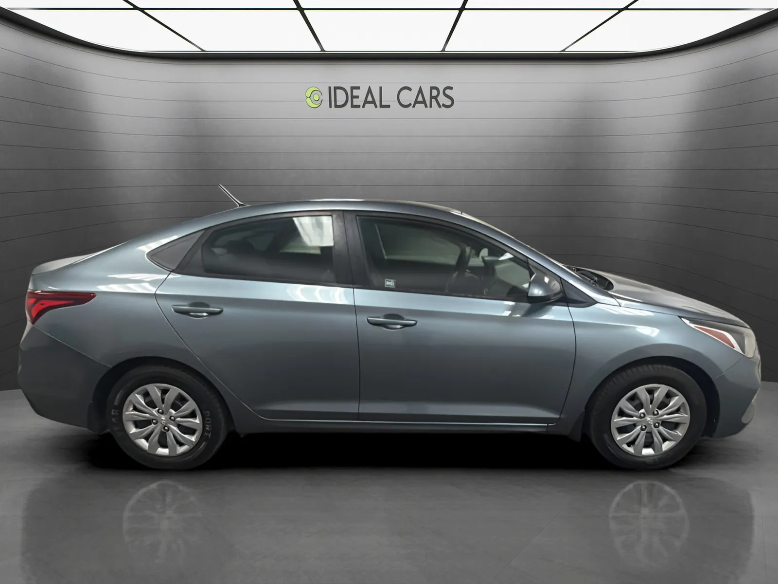 Hyundai Accent photo 4