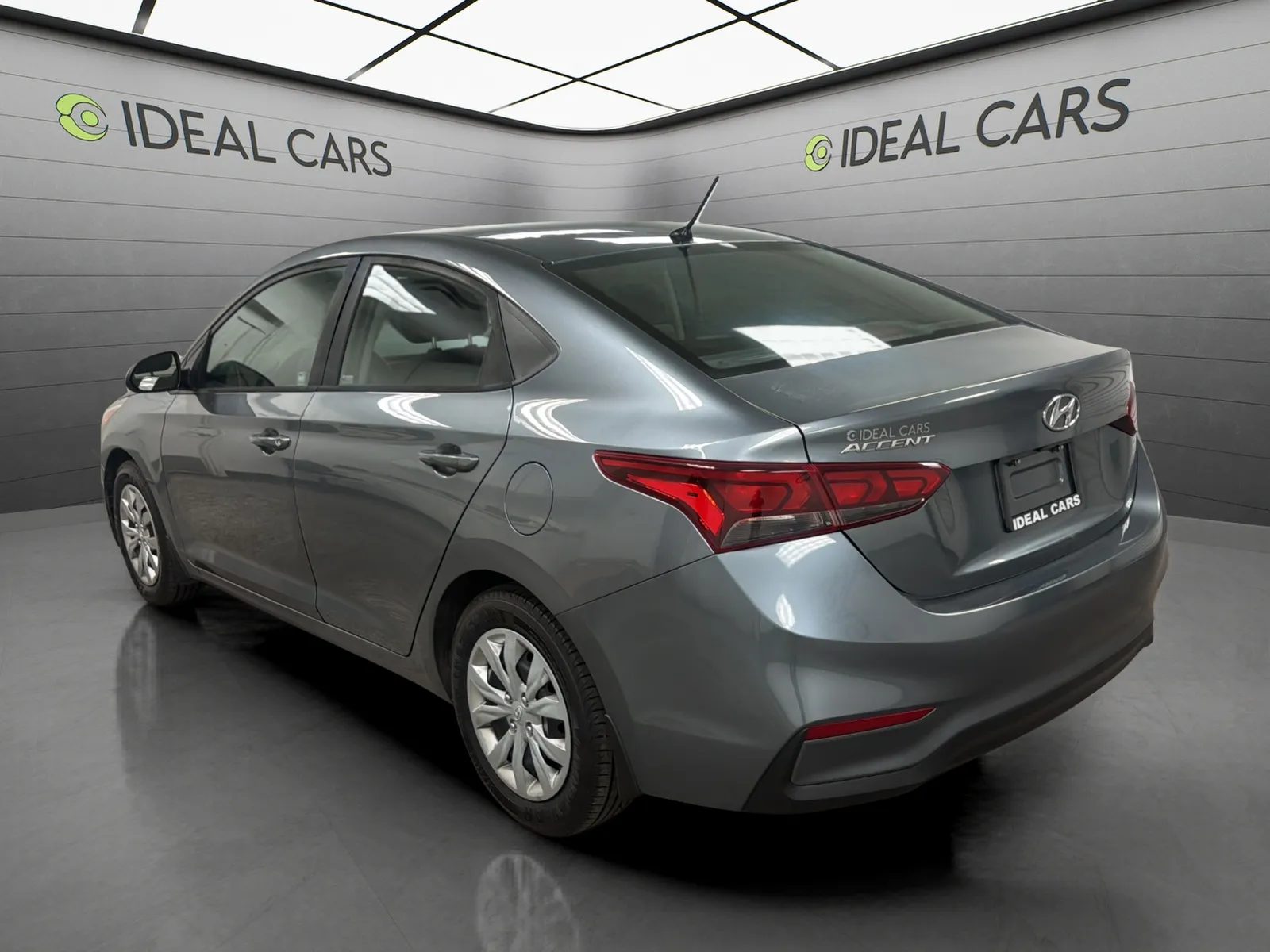 Hyundai Accent photo 7