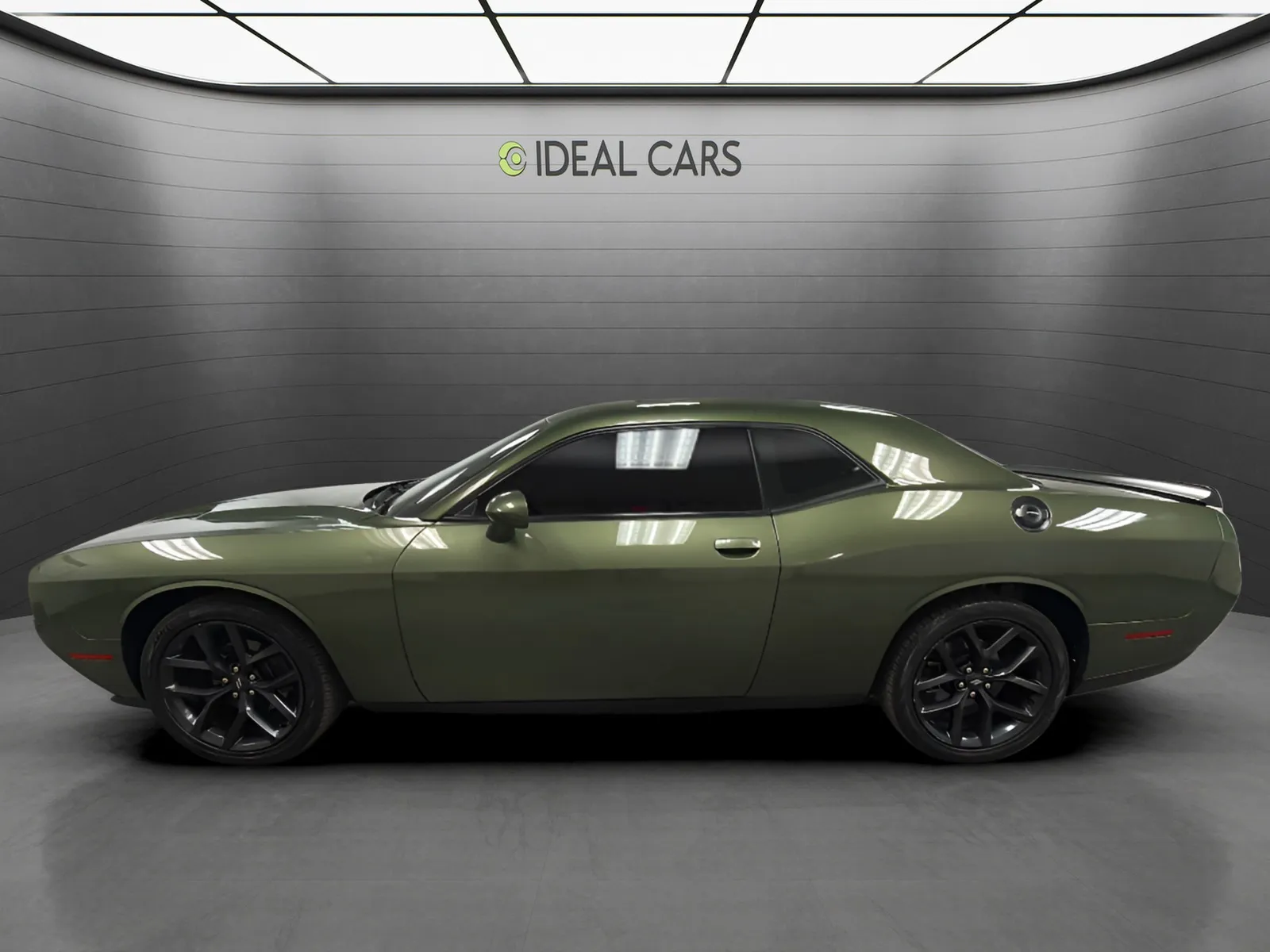Dodge Challenger photo 8