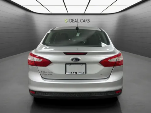 More photos of 2013 Ford Focus SE at Ideal Cars - Broadway, AZ