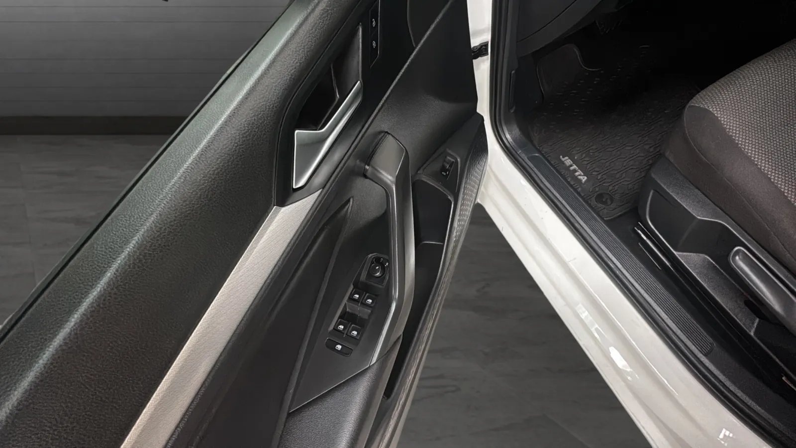 Volkswagen Jetta photo 16
