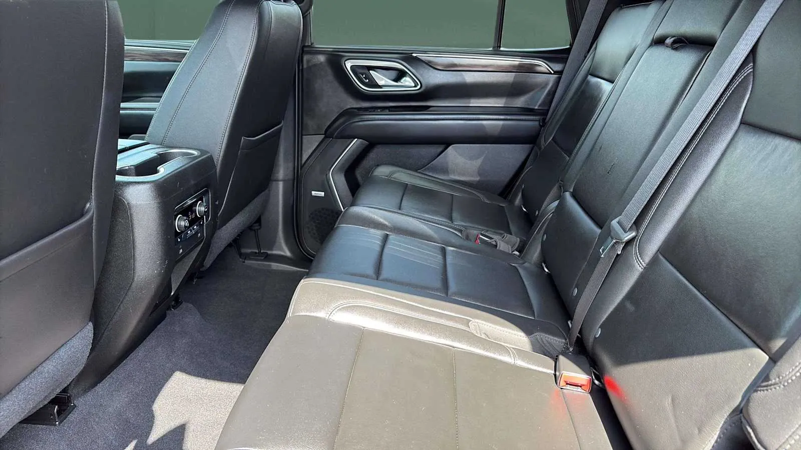 Chevrolet Tahoe photo 17
