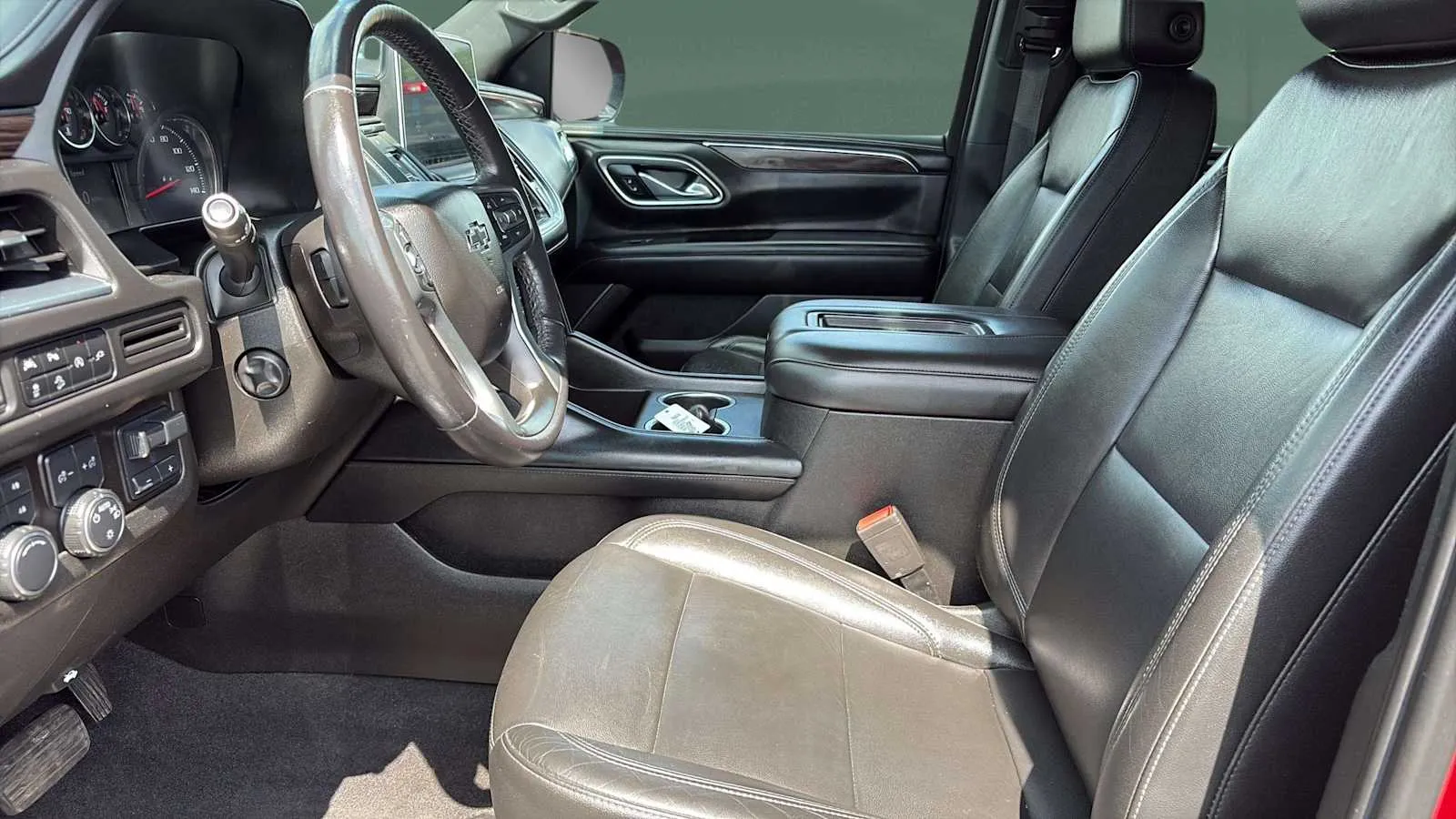 Chevrolet Tahoe photo 16
