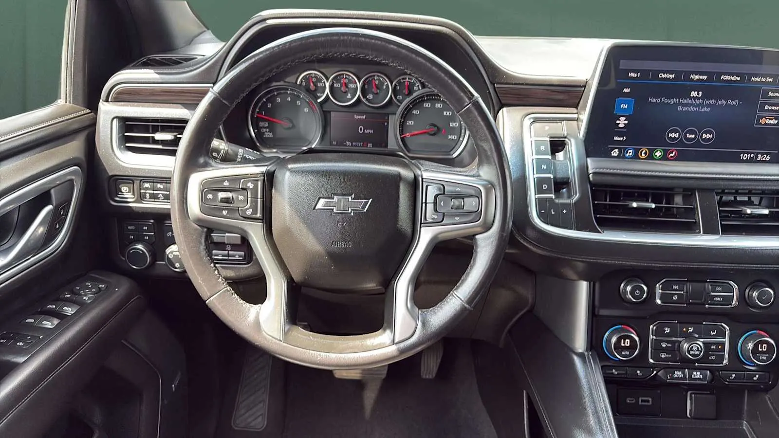 Chevrolet Tahoe photo 19