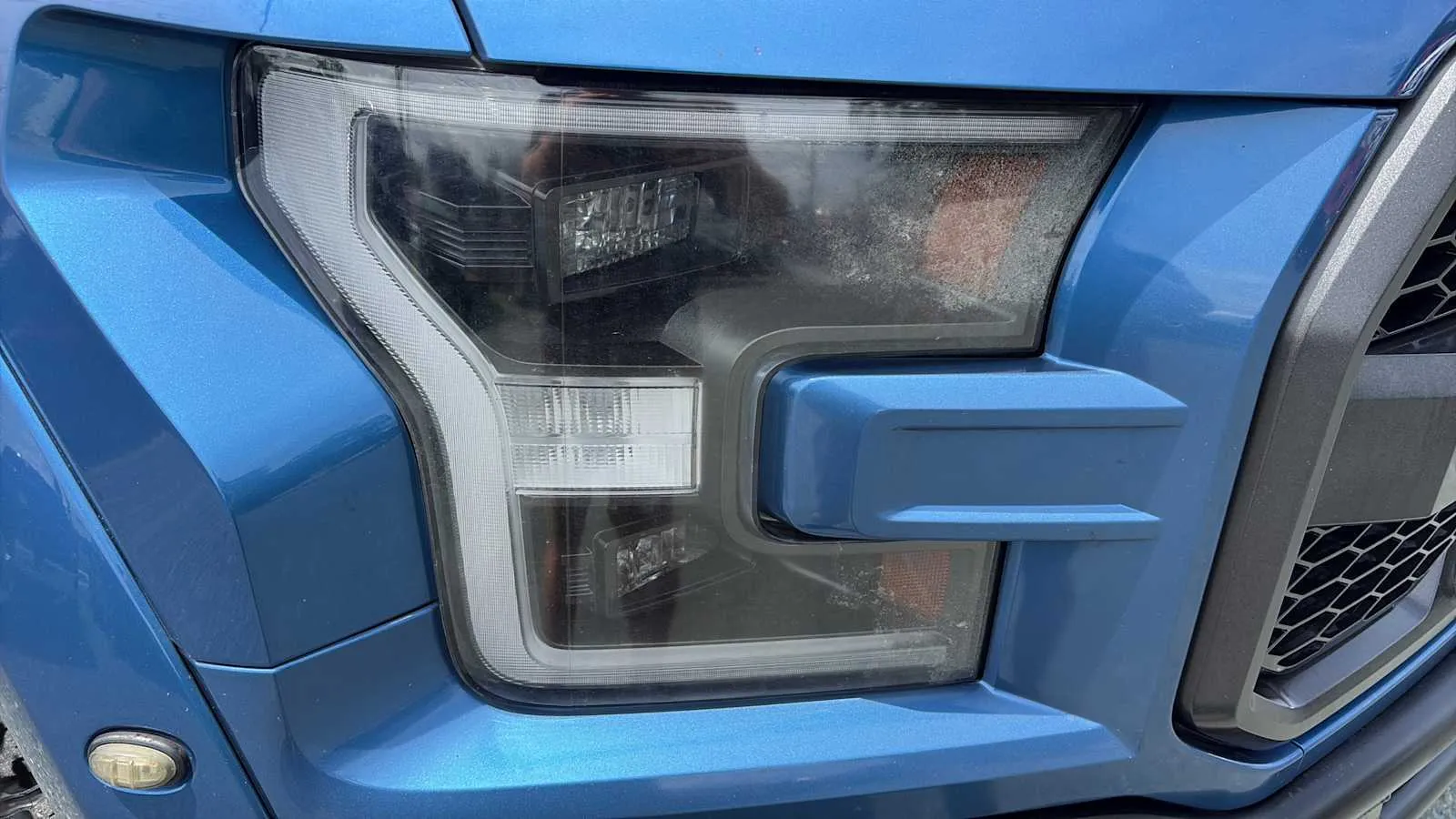 Ford F-150 photo 26