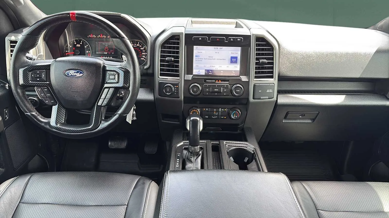 Ford F-150 photo 19