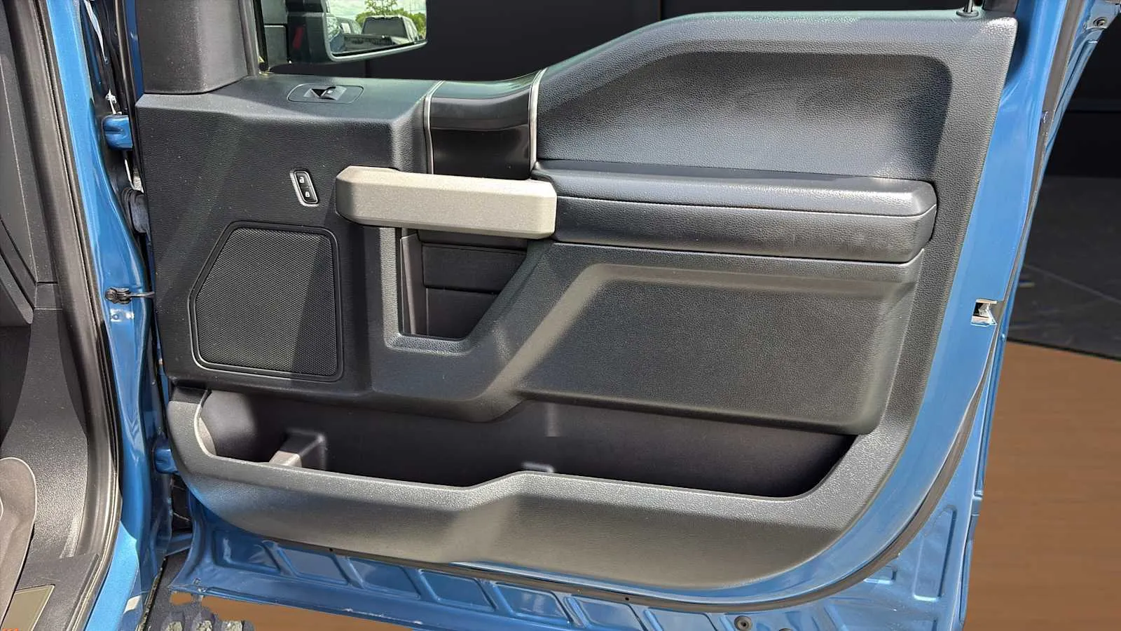 Ford F-150 photo 23