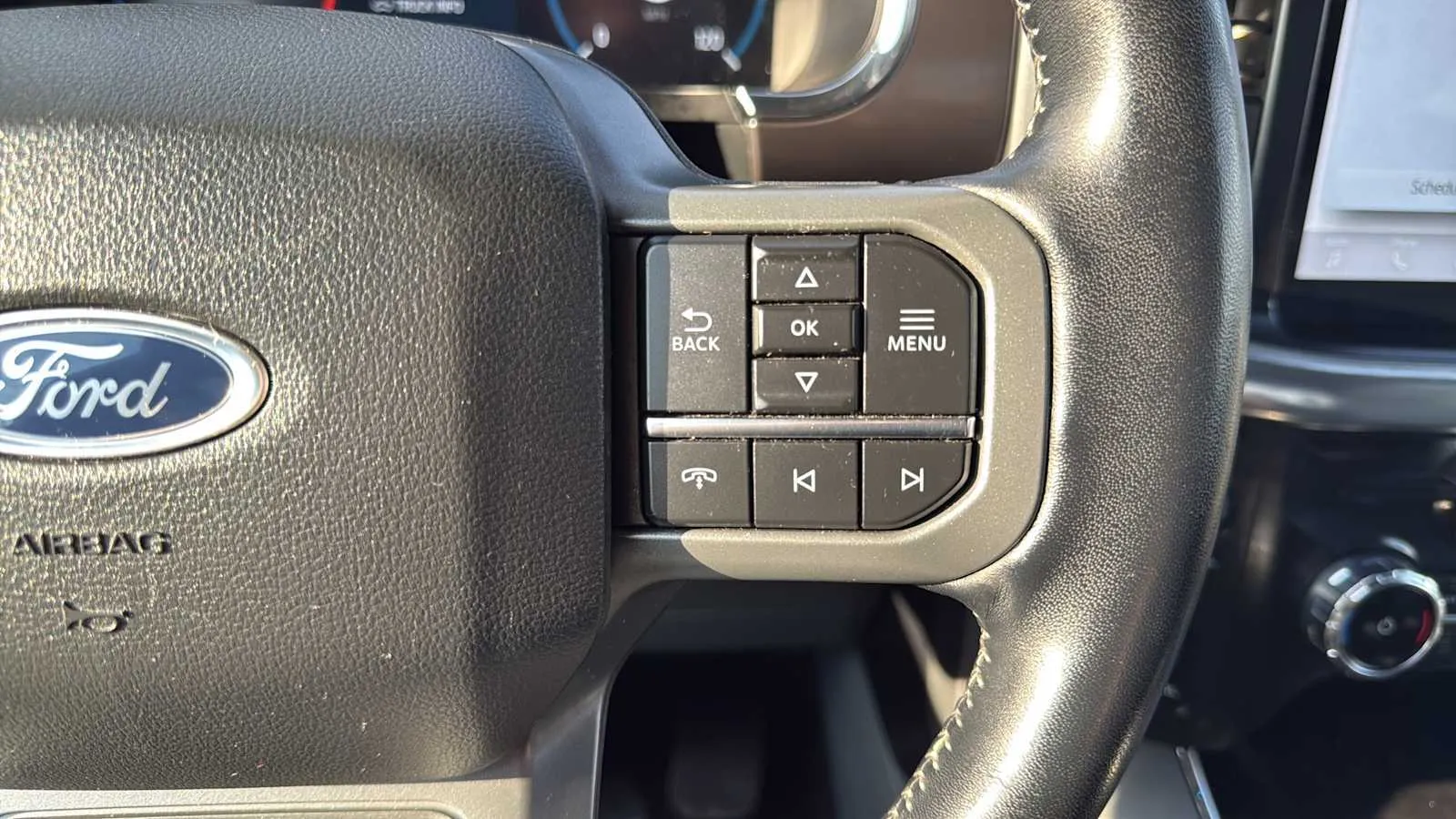 Ford F-150 photo 10
