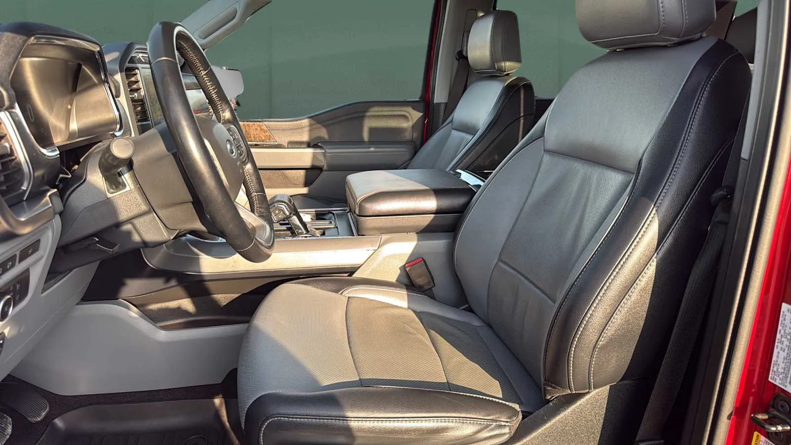 Ford F-150 photo 16